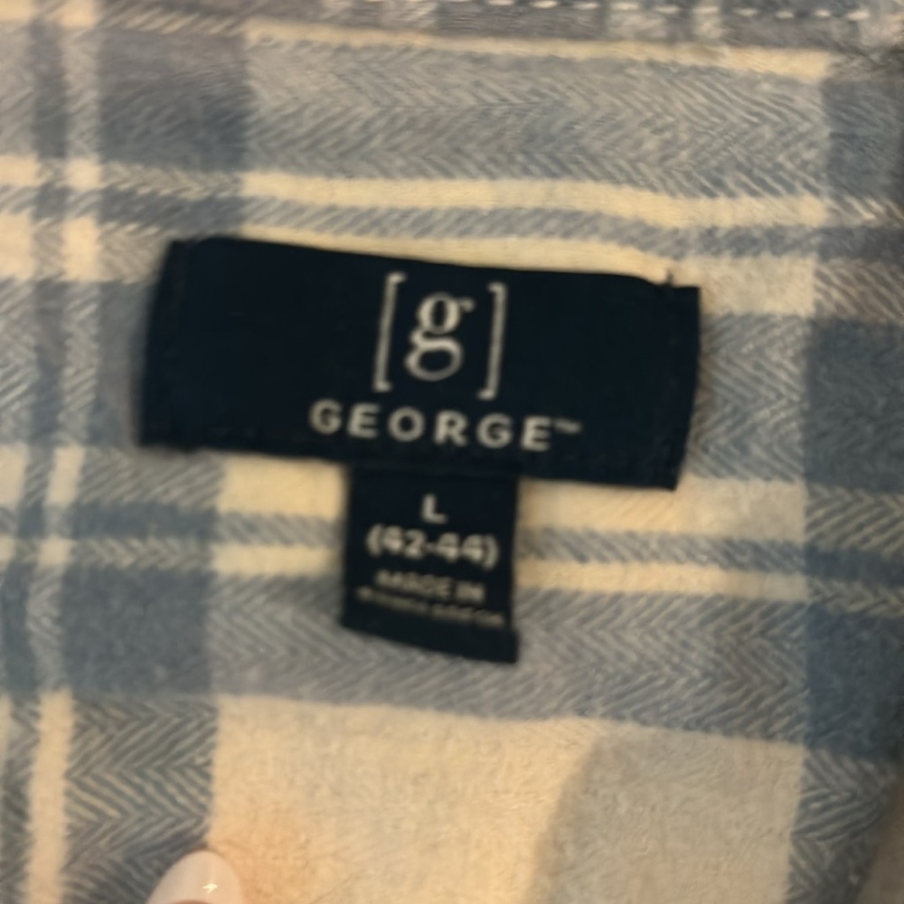 Flannel - Picture 4 of 4